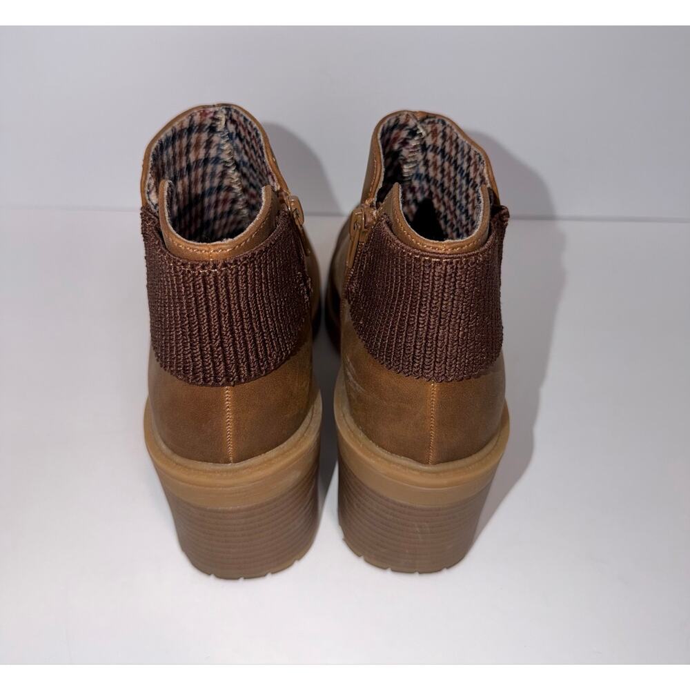 Muk Luks Brown Faux Leather Ankle Booties Size 7.5 Knit Cuff Lug Sole 2.5” Heel - Picture 4 of 11